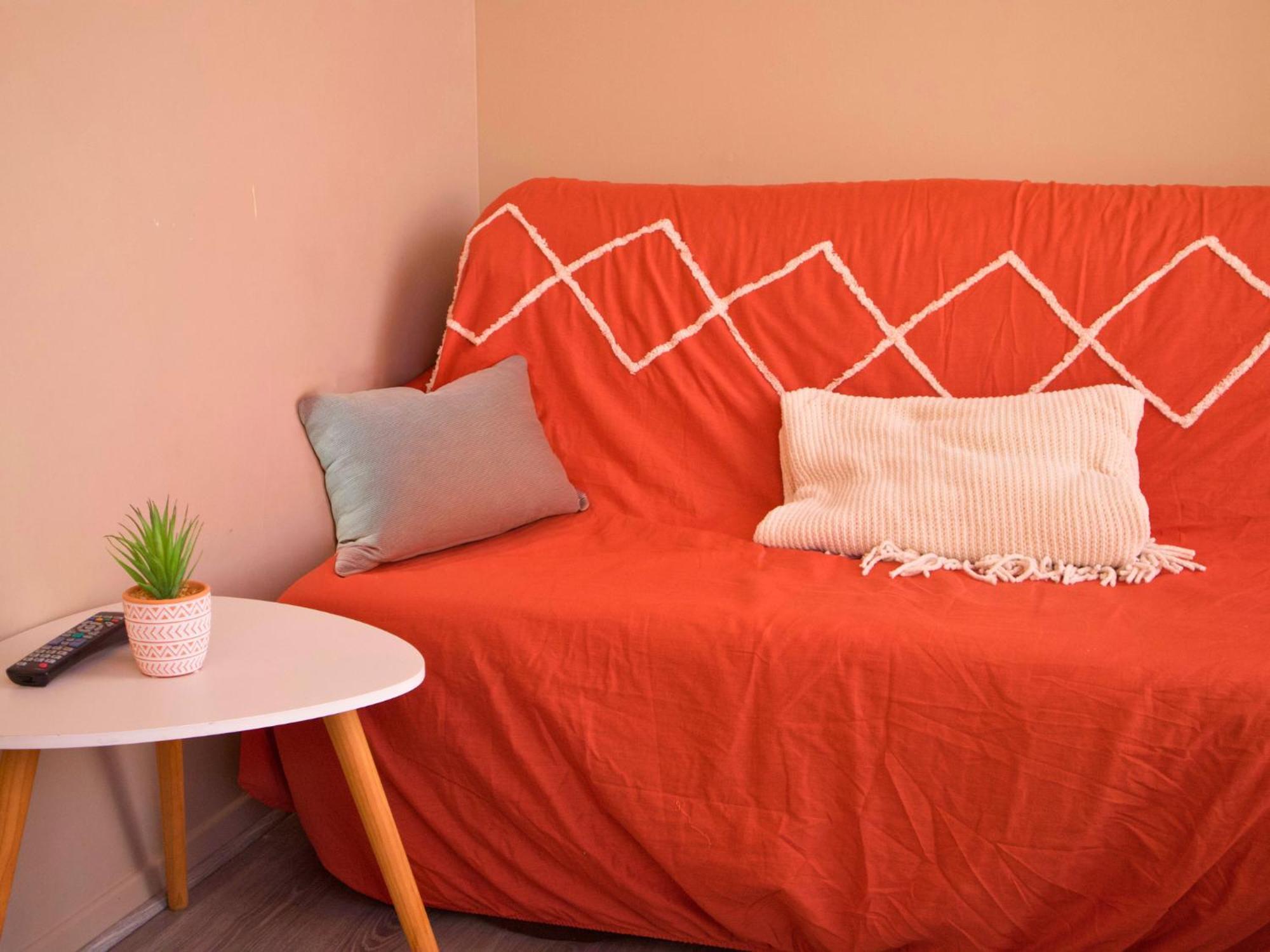 Studios & Appartements Confortables Au Centre De Bourbourg - Gare A Proximite Δωμάτιο φωτογραφία
